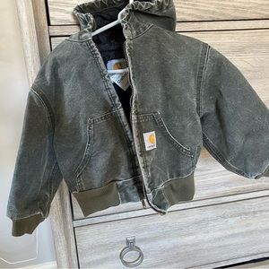Carhartt hooded jacket 3T used